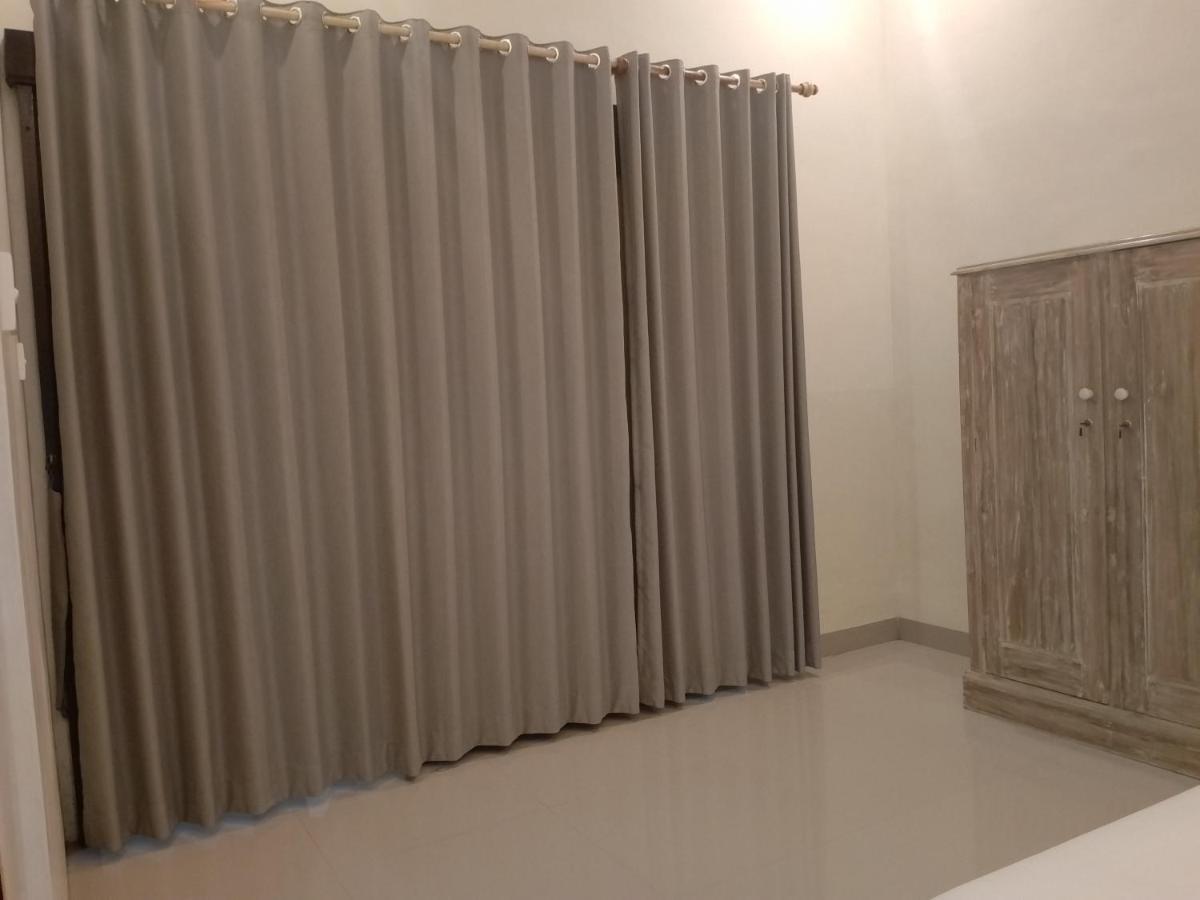 Yanti Guest House Canggu  Exterior photo