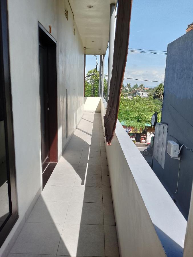 Yanti Guest House Canggu  Exterior photo